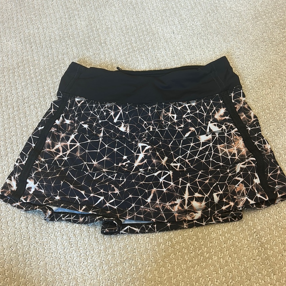 Lululemon Athletica Black and White Mini Skirt